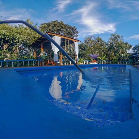 Geliwa B&B Turrialba Exteriör bild