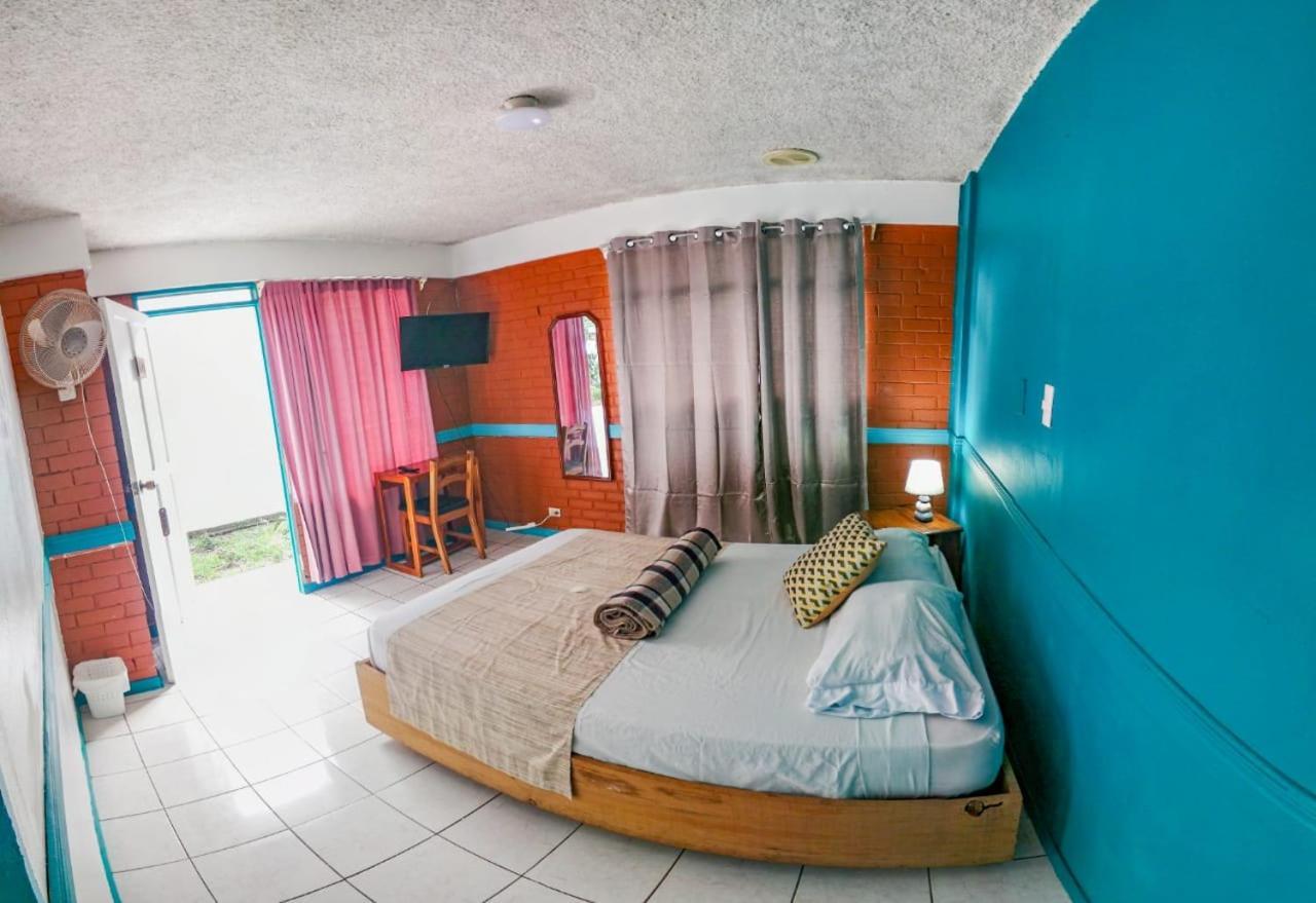 Geliwa B&B Turrialba Exteriör bild