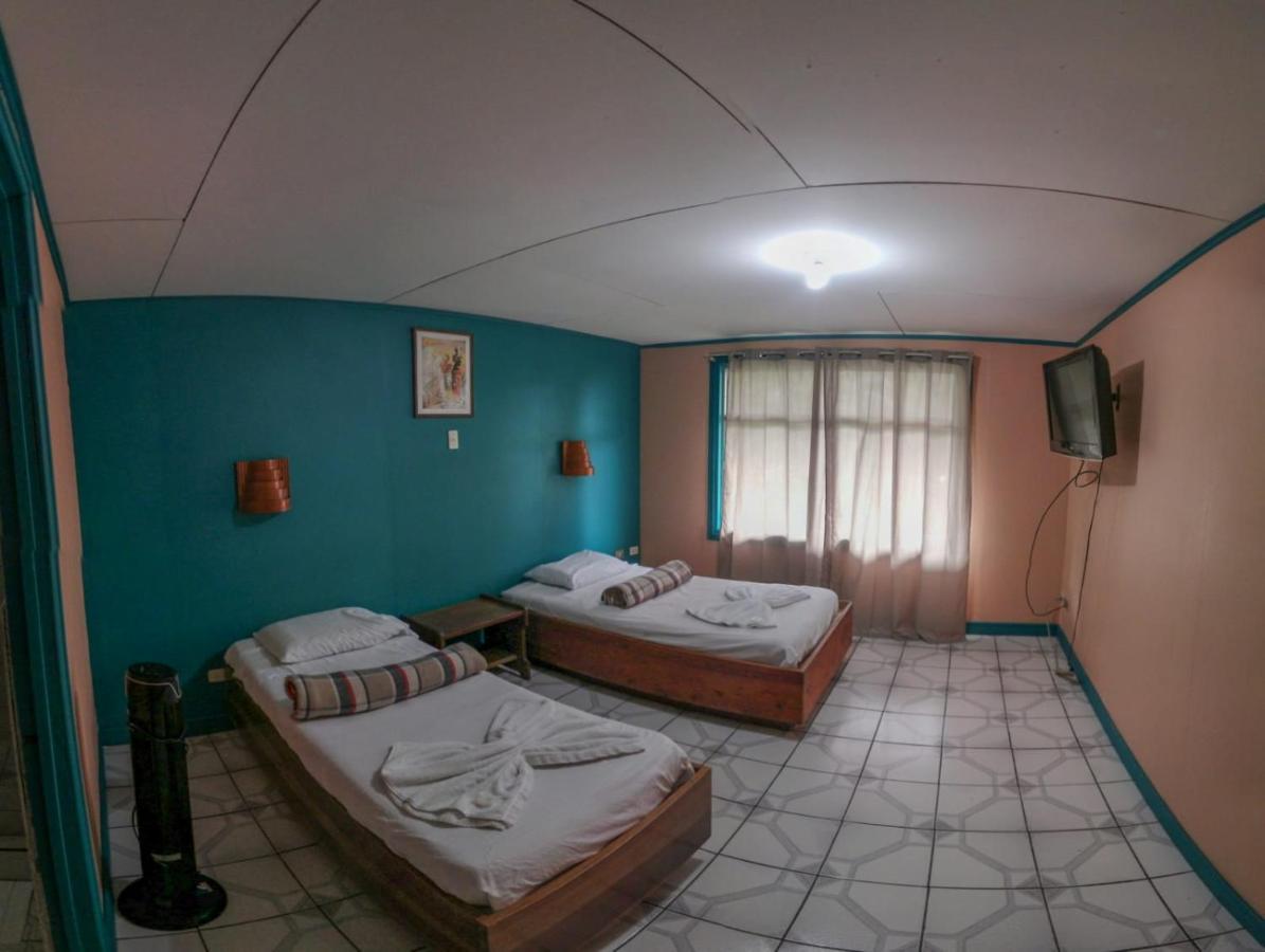 Geliwa B&B Turrialba Exteriör bild