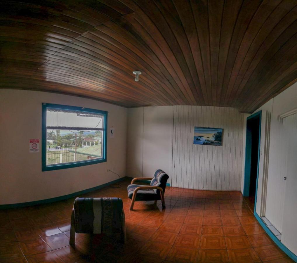 Geliwa B&B Turrialba Exteriör bild