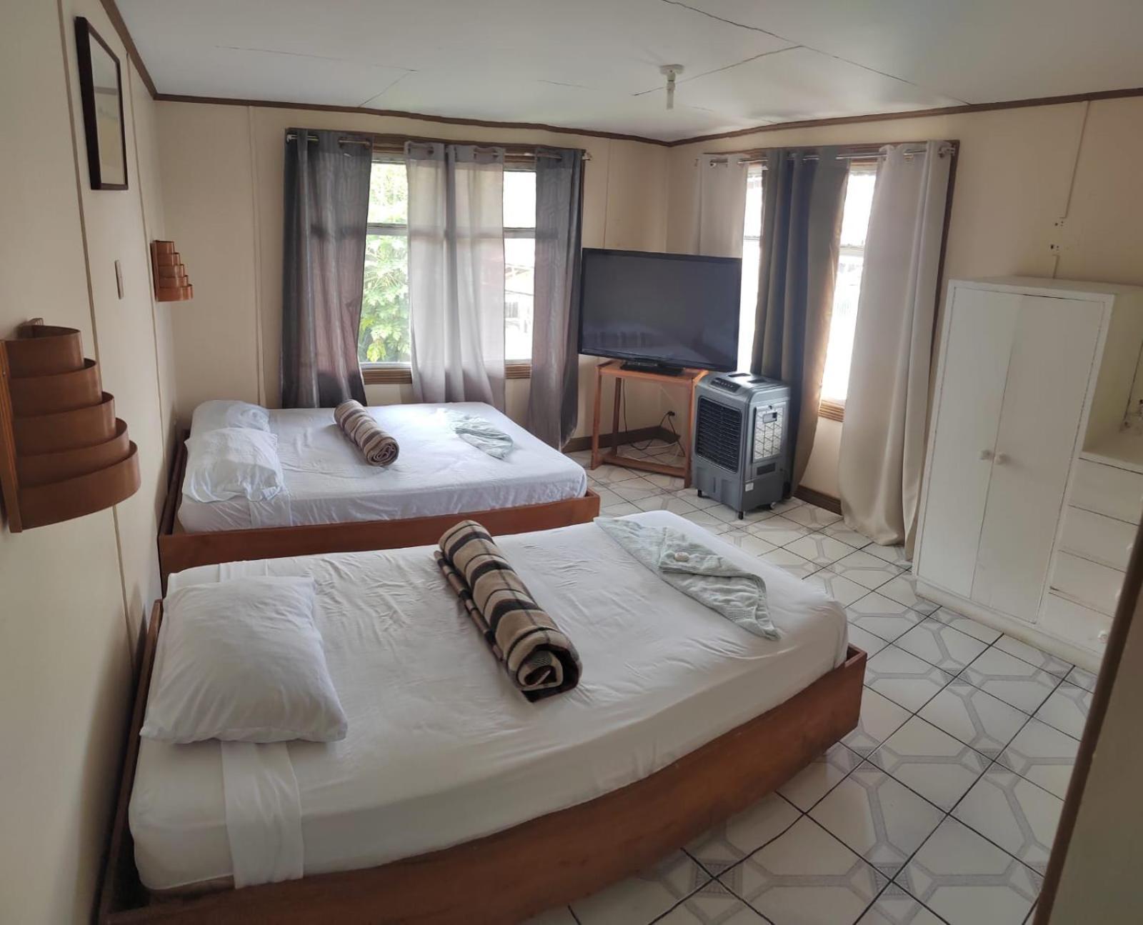 Geliwa B&B Turrialba Exteriör bild